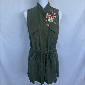 NWOT Kyla Seo green vest.